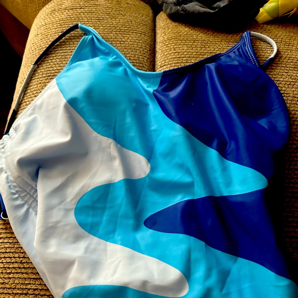 Bathing suit